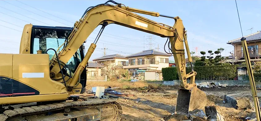 解体工・重機オペレーター